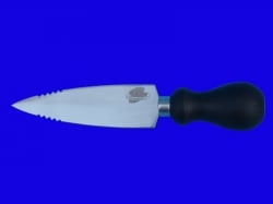 Mignon Knife with S/S blade for cutting the hard cheeses