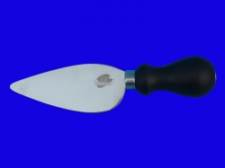 Knife with 13 cm S/S blade for cutting the hard cheeses