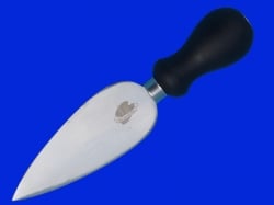 Lance shaped Knife in stainless steel for hard cheese with 14 cm blade